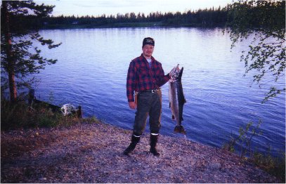 Teemu ja 14 kg Kojamo.